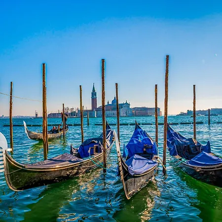 In 42842 Daire Bibione